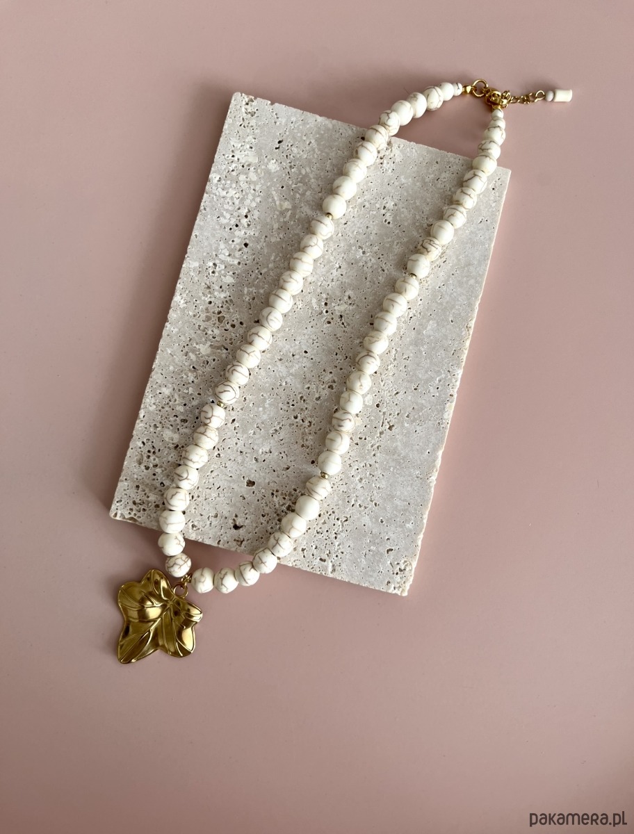 naszyjniki - inne Naszyjnik Golden Leaf z zawieszką w kształcie listka 6