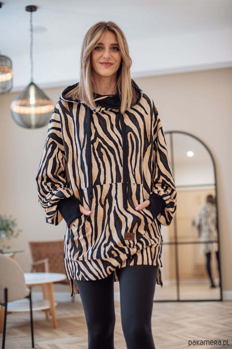 Bluza oversize Nina zebra - Pakamera.pl Bluza oversize Nina zebra - Pakamera.pl