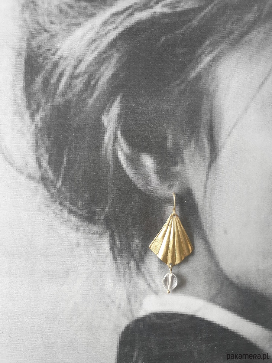 kolczyki z kamieniami Kolczyki ORIGAMI wachlarze z kryształem górskim, mosiądz 4