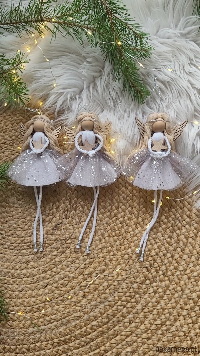 ozdoby choinkowe Świąteczny box aniołki na choinkę boho białe, srebrne 5 sztuk 3
