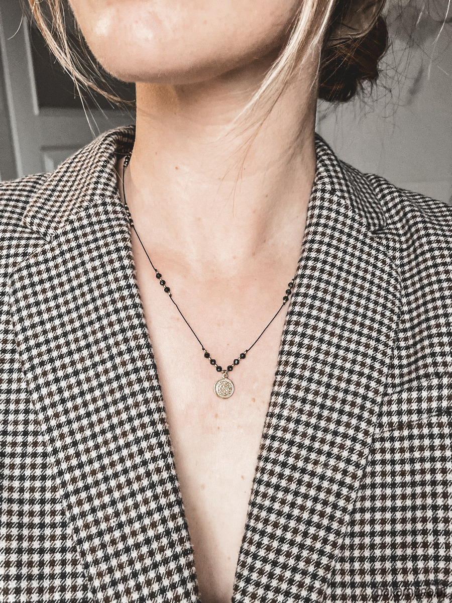 wisiory Naszyjnik z zawieszką czarny turmalin 1