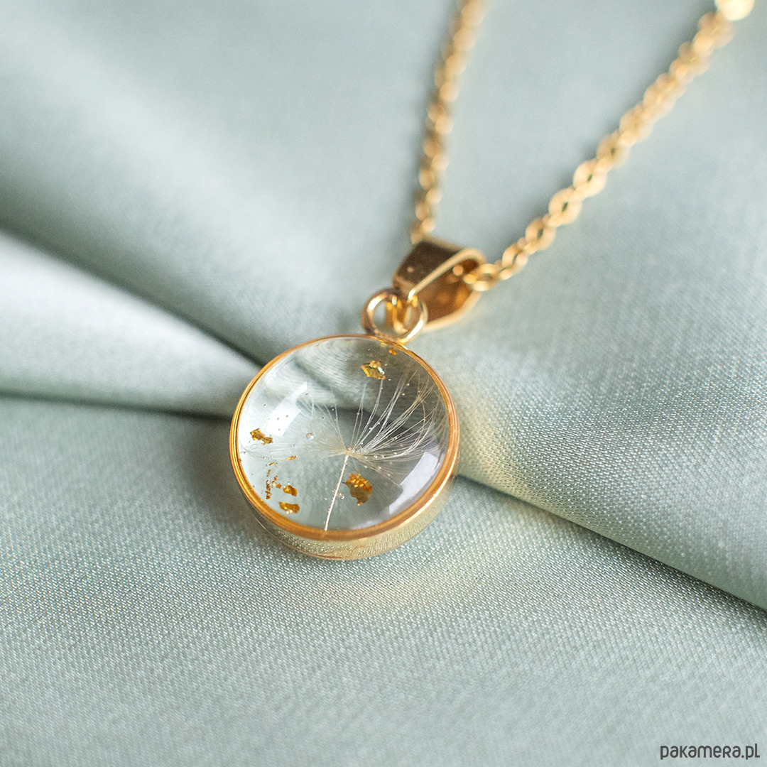 wisiory Wisiorek z rzęsek dmuchawca 1