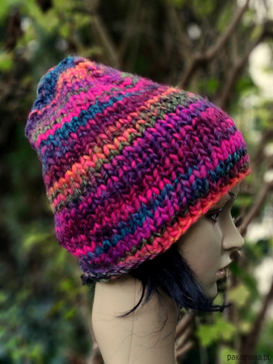 czapki damskie Bajka / czapa 2