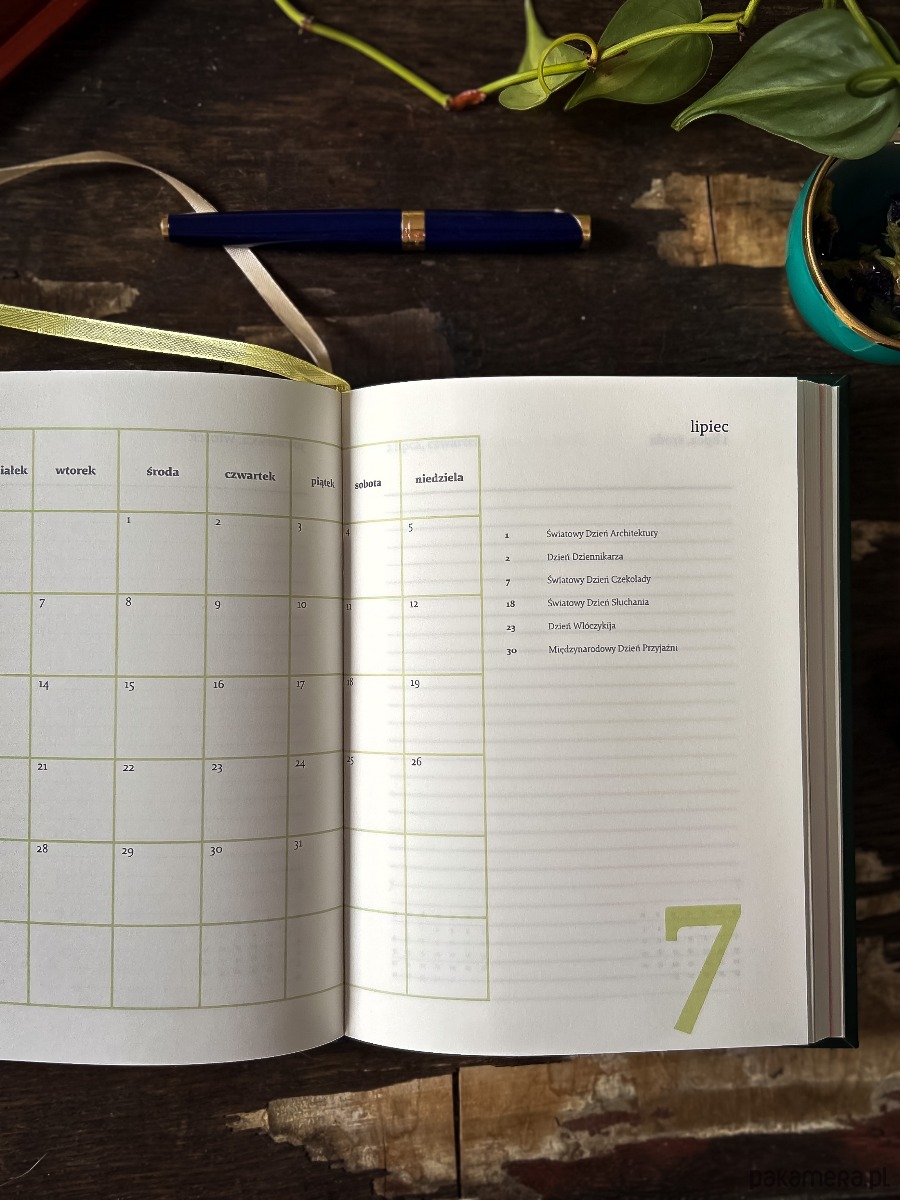 kalendarze i plannery Ręcznie szyty kalendarz dzienny 5