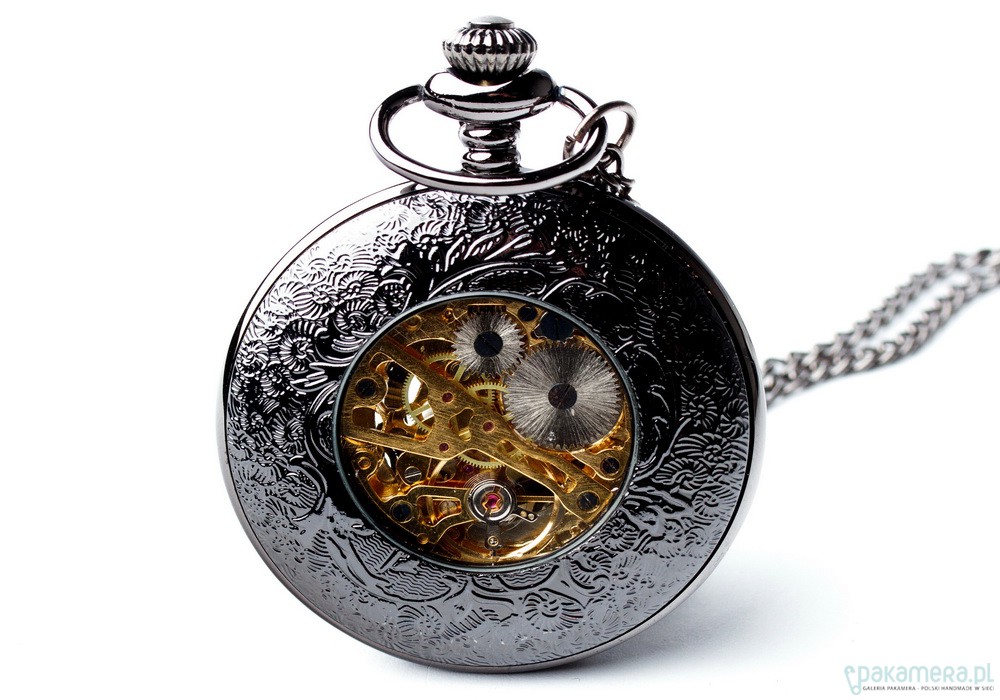 zegarki na łańcuszku Rzeźbiona Czerń - Drobiny Czasu 1