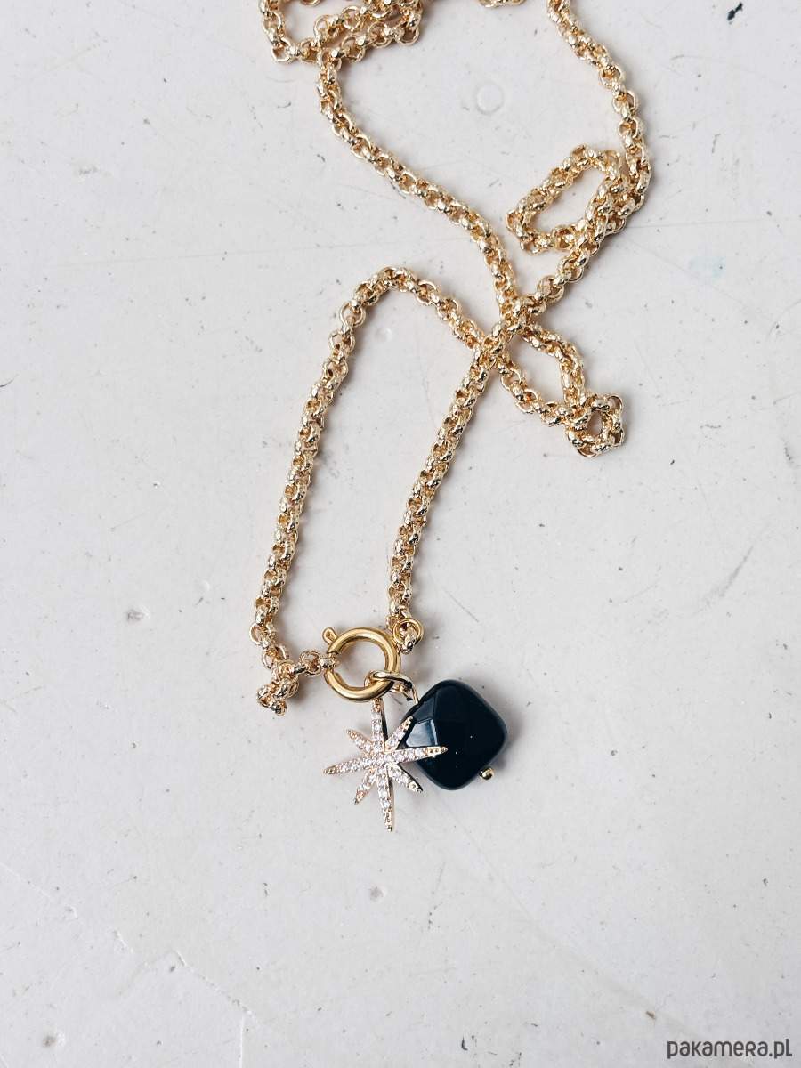 złote naszyjniki Naszyjnik łańcuszek Agat czarny i Gwiazda 5