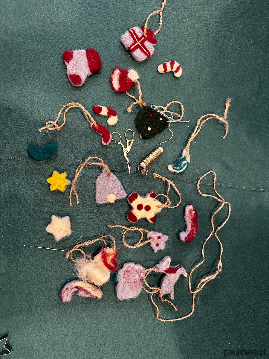 Warsztaty inne FILCOWANE ozdoby świąteczne z wełny dla dorosłych i dzieci 7-14 lat 0