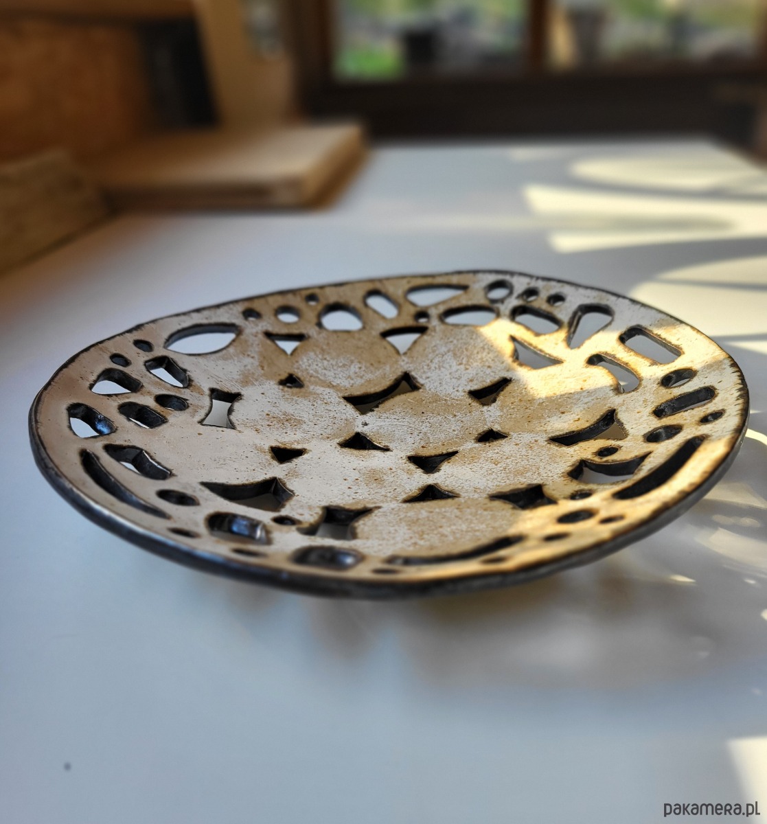 patery i talerze Ażurowa ceramiczna patera 2