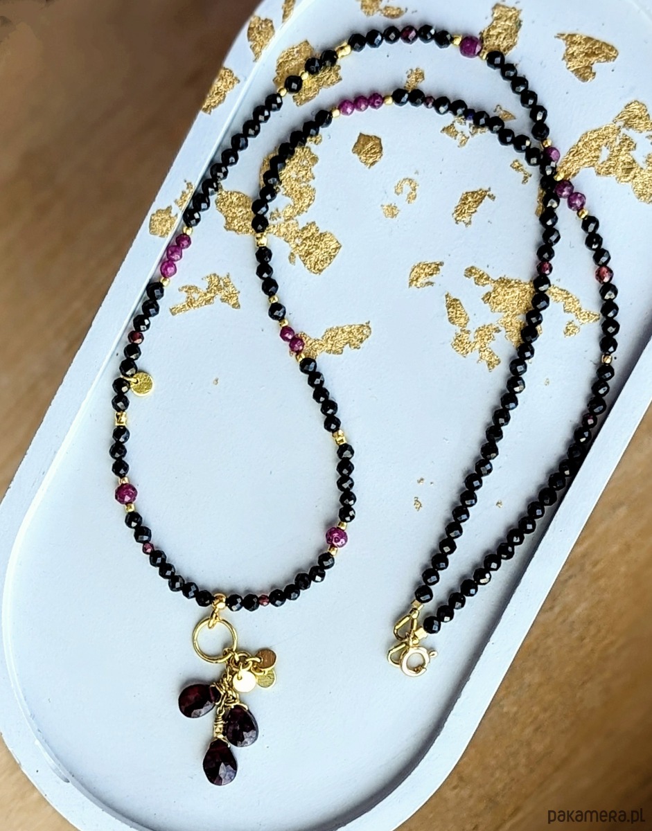 wisiory Naszyjnik z granatami i rubinami 3