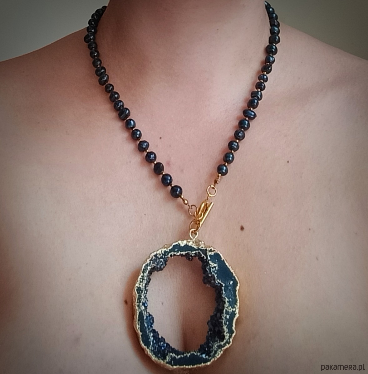 chokery UNIKAT : kwarc tytanowy i granatowe perły 3