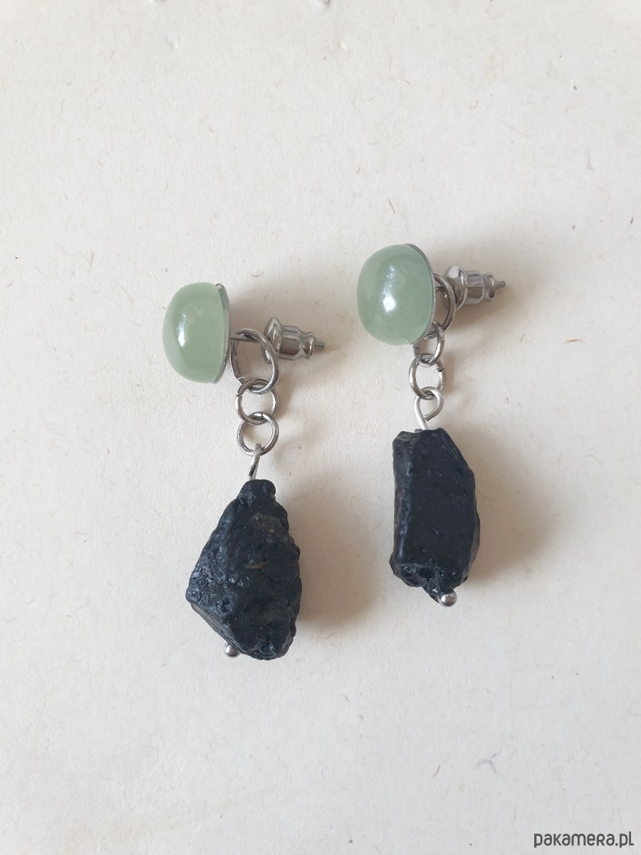 kolczyki z kamieniami Kolczyki RAW jadeit, czarny turmalin 3