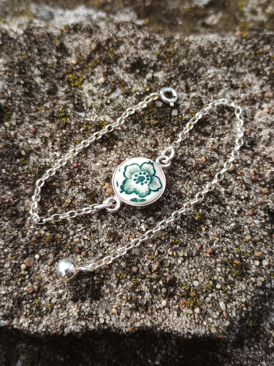 bransoletki ceramiczne Bransoletka z zielonym kwiatkiem 3