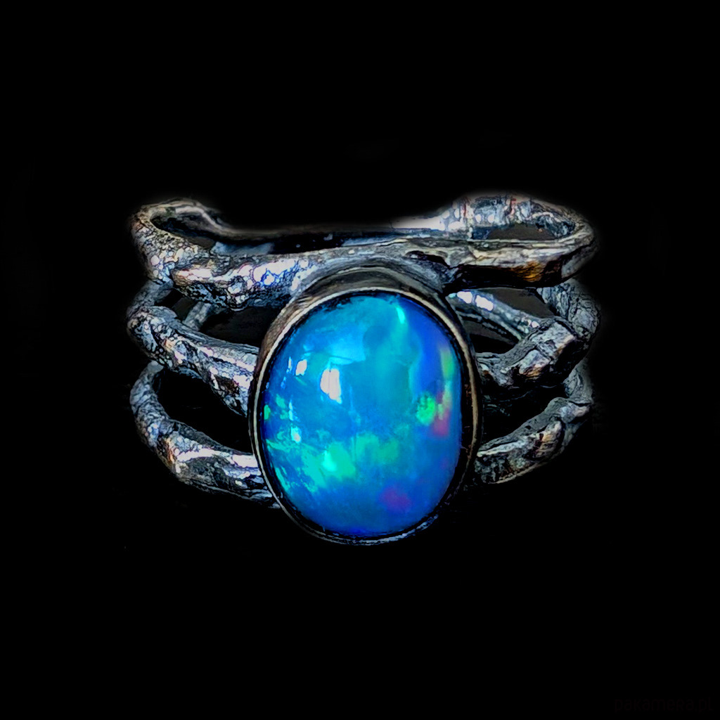 pierścionki srebrne Opal w potrójnej obrączce 3