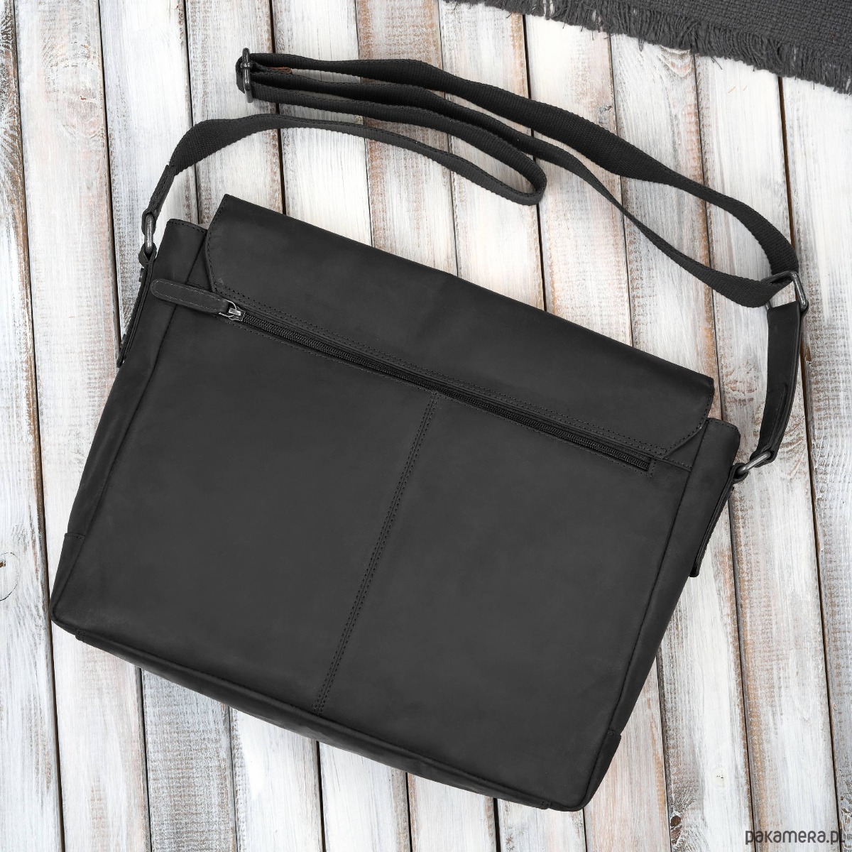 torby i nerki męskie Torba skórzana męska na ramię na laptopa czarna vintage 7