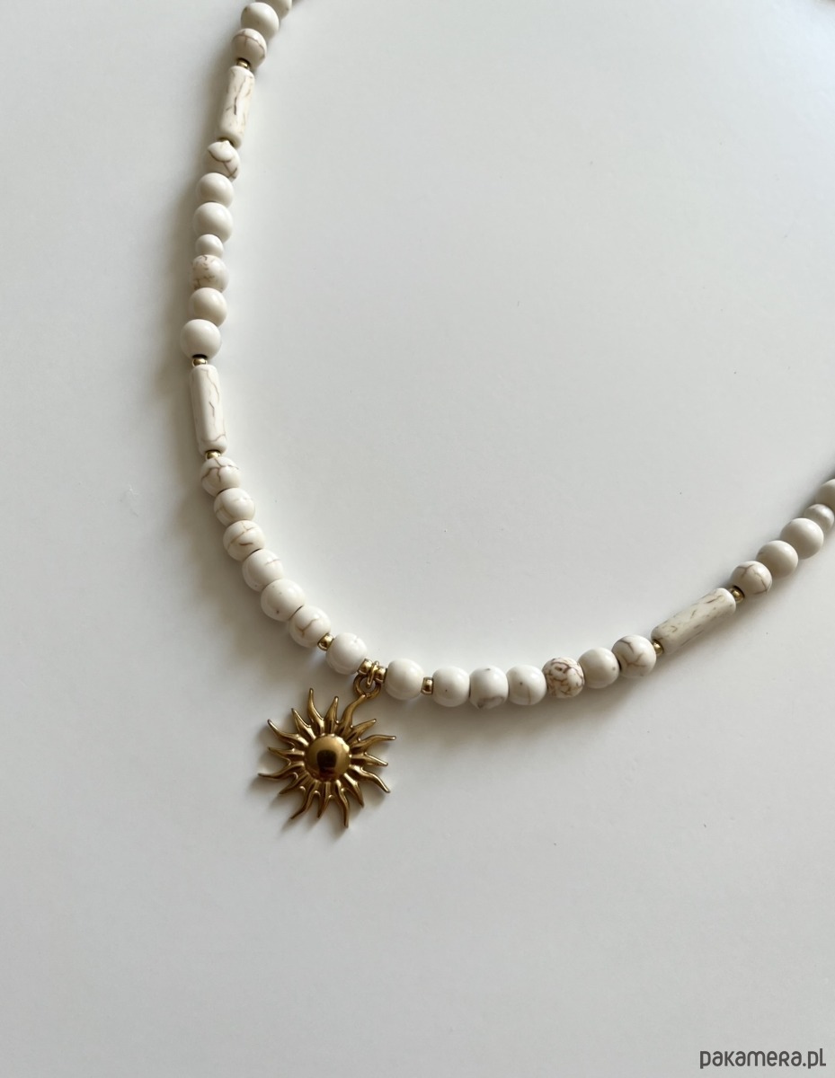 naszyjniki - inne Naszyjnik Sun z zawieszką w kształcie słońca 1