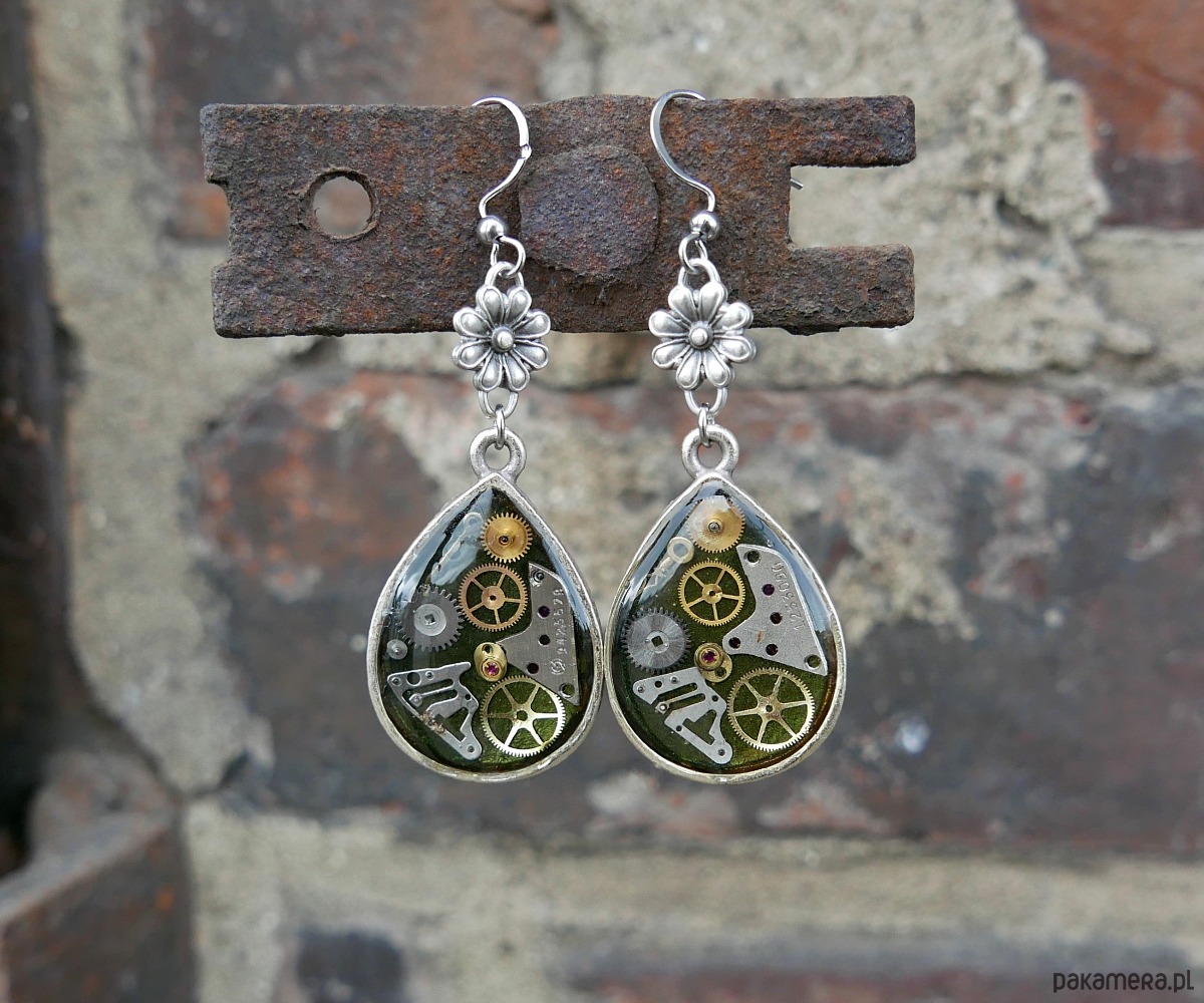 kolczyki z żywicy Kolczyki steampunk w zieleni #3 2