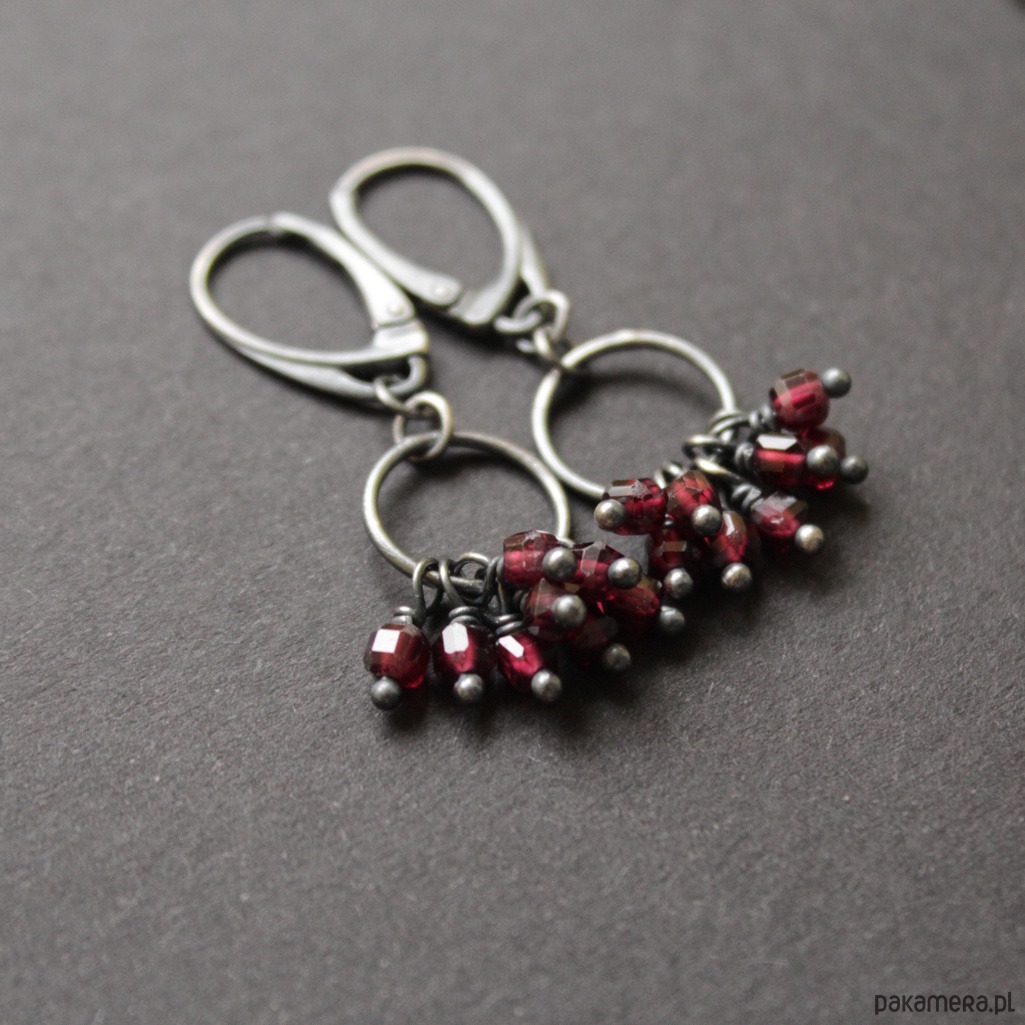 kolczyki z kamieniami Kolczyki cyganeczki z granatami 2