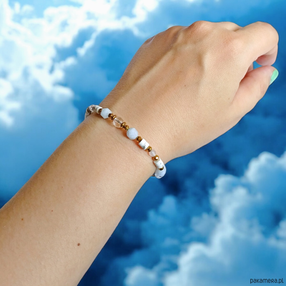 bransoletki z kamieni naturalnych NIEBIAŃSKA bransoletka: kryształ górski, akwamaryn, howlit, agat, hematyt 2