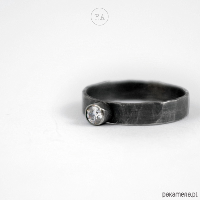 pierścionki zaręczynowe Pierścionek z brylantem 0.1ct + Certyfikat 1
