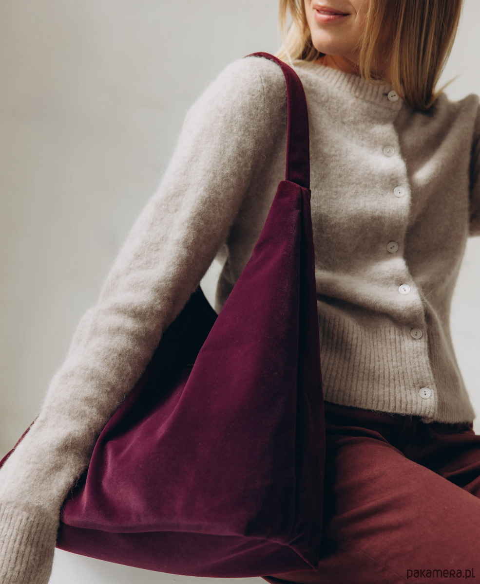 torby na ramię Torba HOBO z weluru tapicerskiego w kolorze BAKŁAŻANOWYM 1