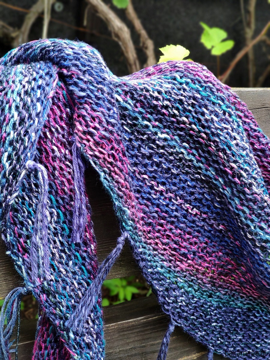 szale damskie Na jagodach / chustka 2