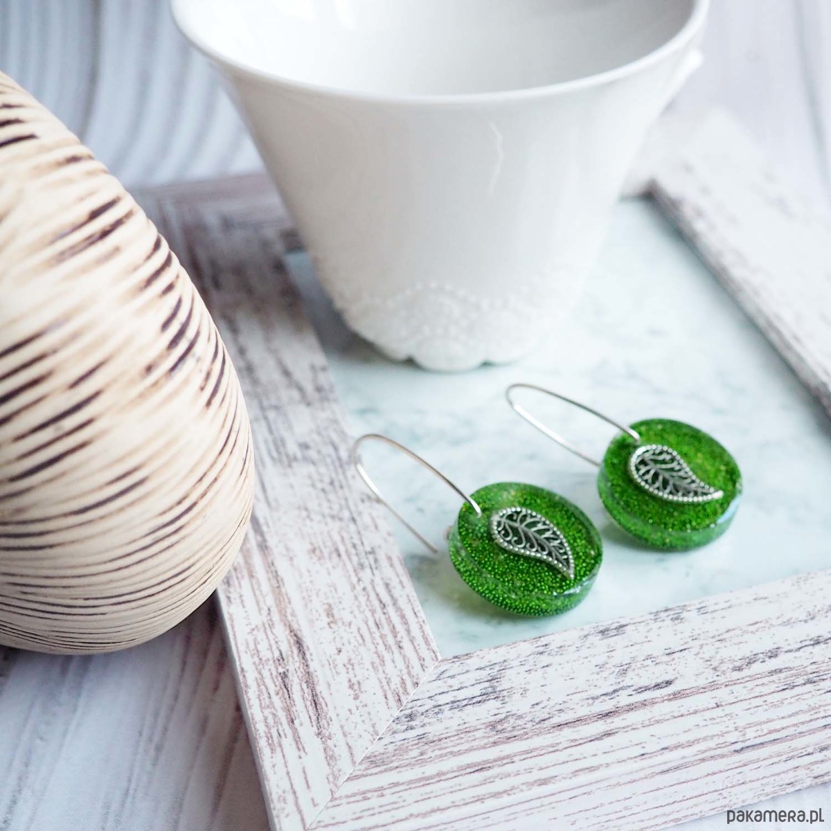 kolczyki z żywicy UNIKATOWE KOLCZYKI ZE SREBRA I ŻYWICY  oryginalne i nietuzinkowy prezent 4