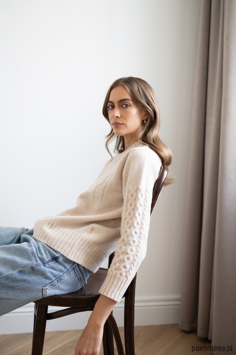 swetry damskie  Sweter Aran biszkoptowy 2