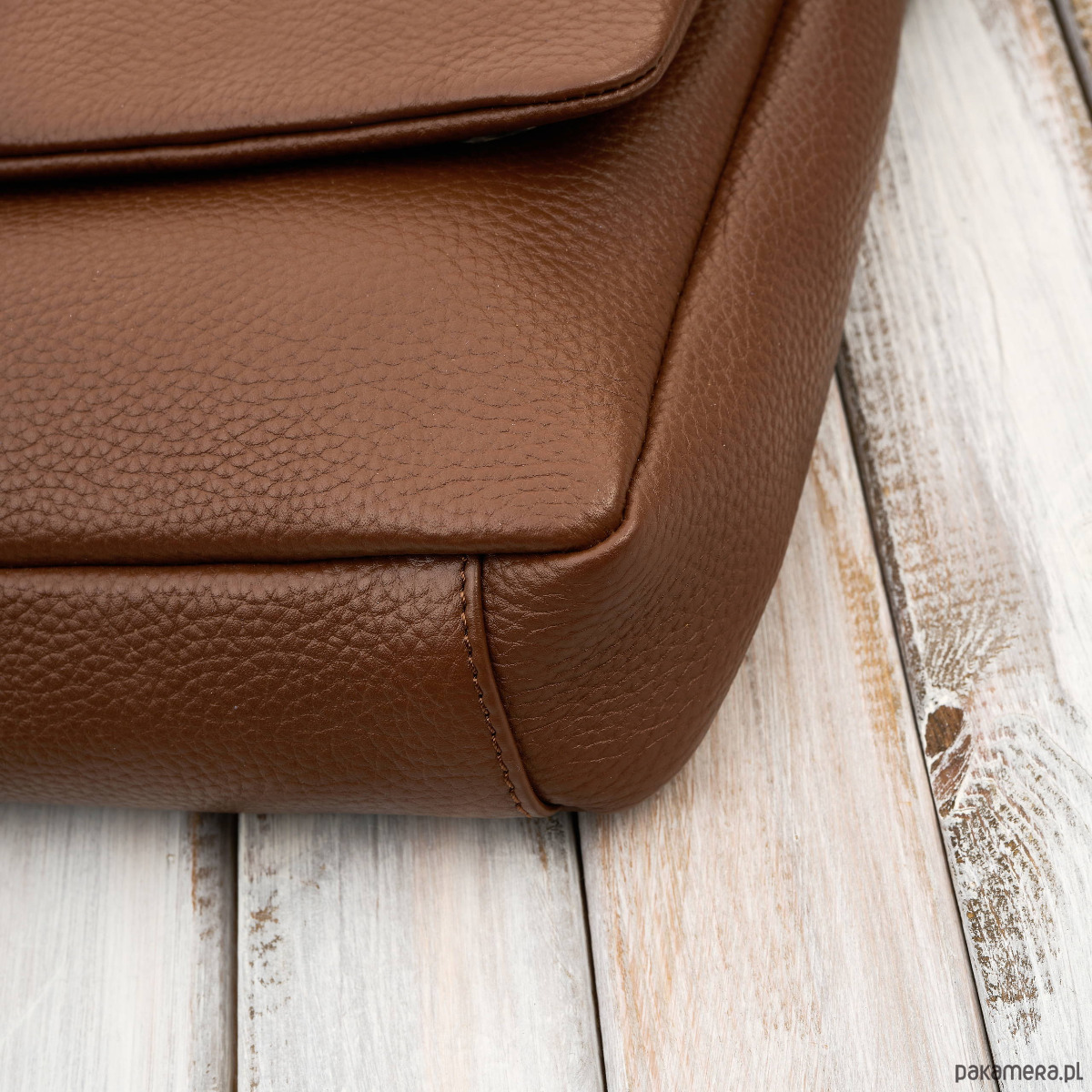 torby i nerki męskie Torba męska skórzana na laptopa na ramię brązowa Paolo Peruzzi IM-03-BR 4