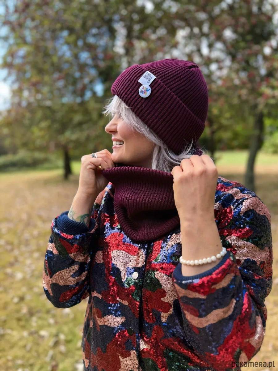 czapki damskie Czapka beanie z bawełny logo kolorowe Bordo 1