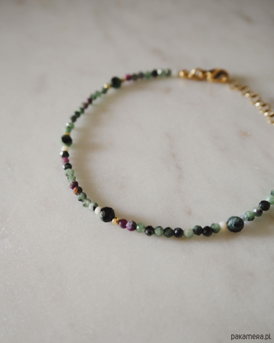 bransoletki z kamieni naturalnych Bransoletka z kamieni naturalnych zoisyt z rubinem 2