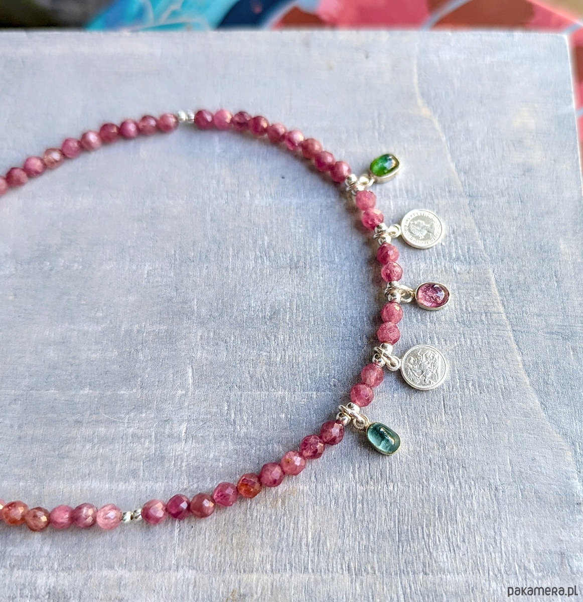 srebrne naszyjniki Turmaliny ze srebrnymi zawieszkami, naszyjnik 1