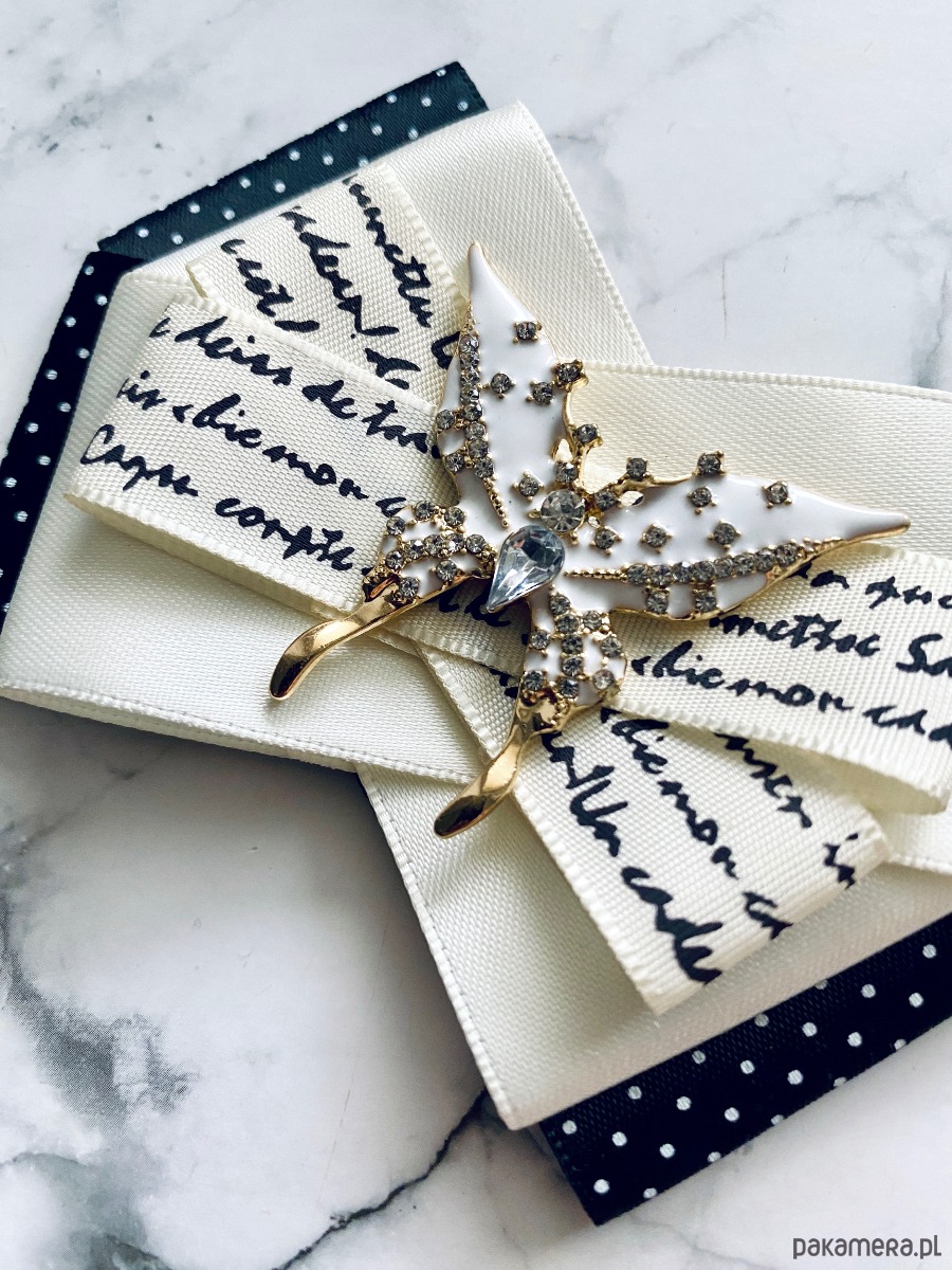 broszki Brosza Black & White z cudownym Motylem  NEW 6