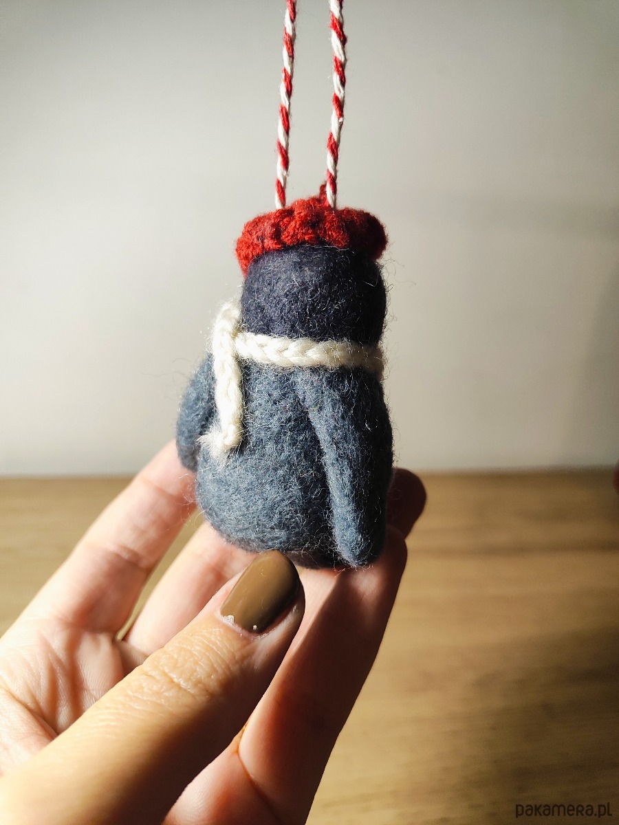 akcesoria różne Myszka Fiszka -pingwin wełna filc bombka święta zawieszka 3