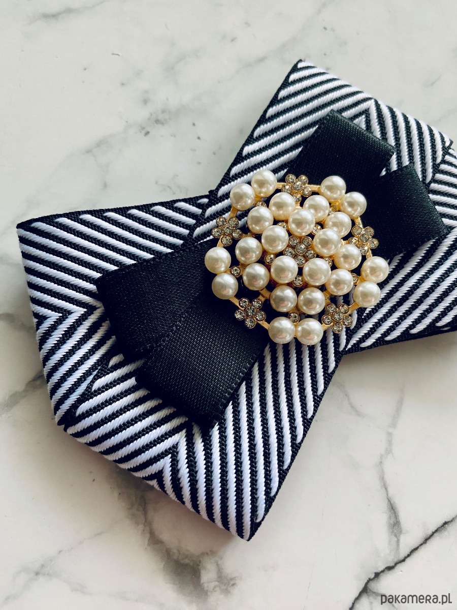 broszki Black & White Brosza   z perłami  NEW 7