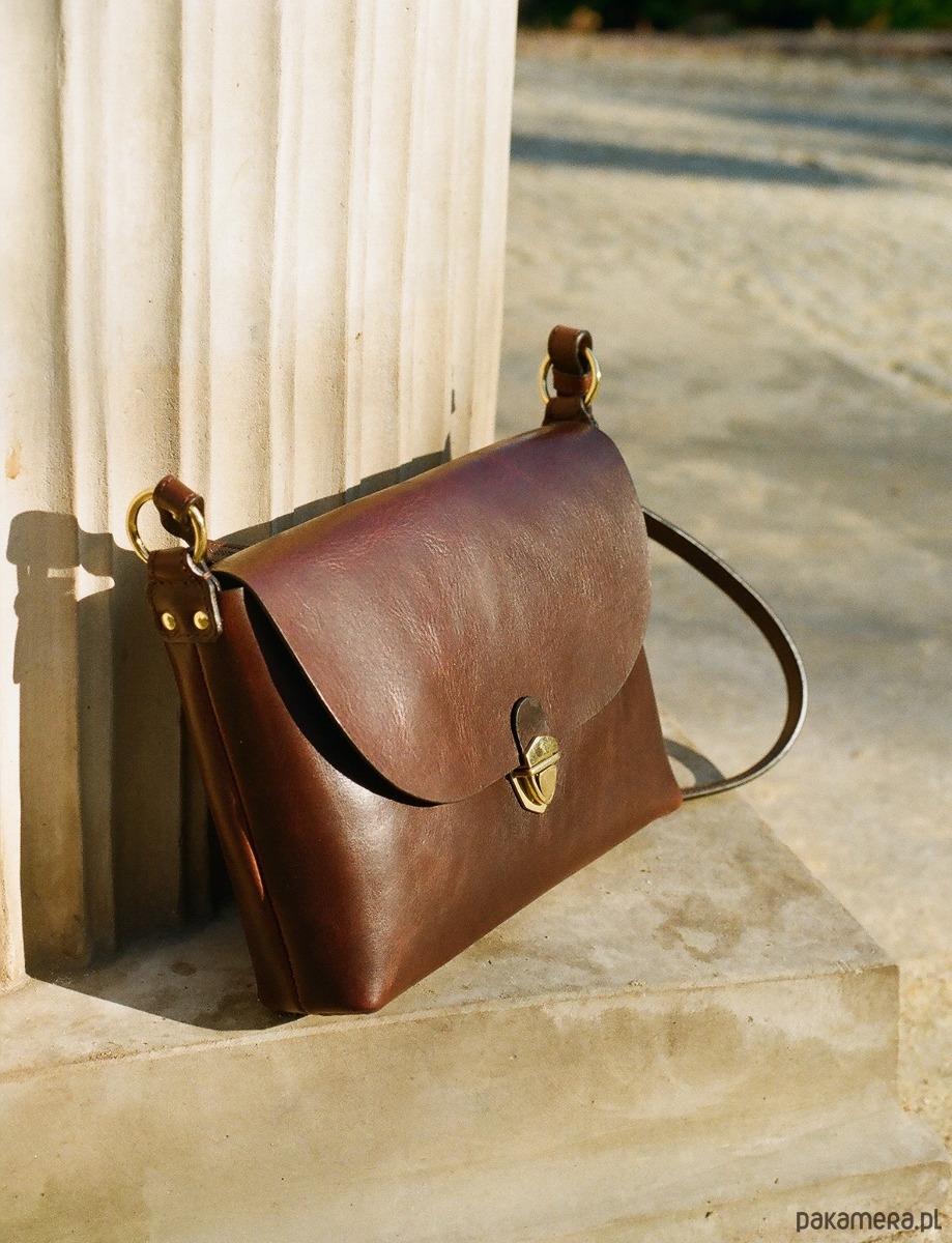 torby na ramię NUEVA torebka gorzka czekolada 3