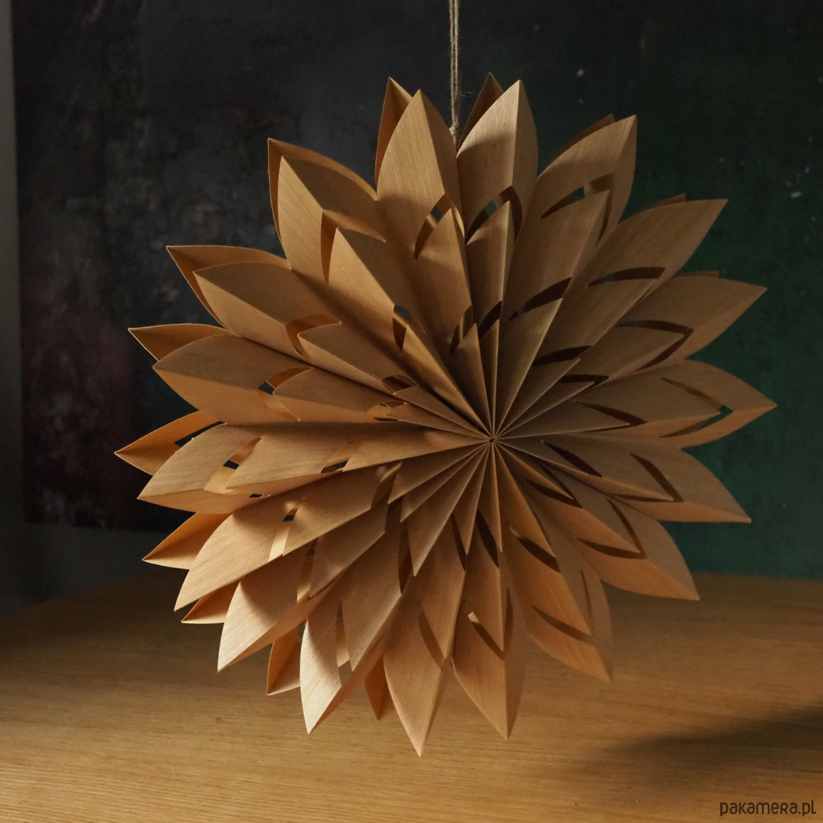dodatki - różne Gwiazda papierowa- imitacja drewna, 40cm 1