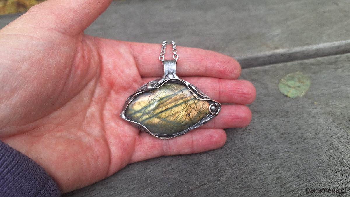 wisiory Zieleń i złoto - wisiorek 3