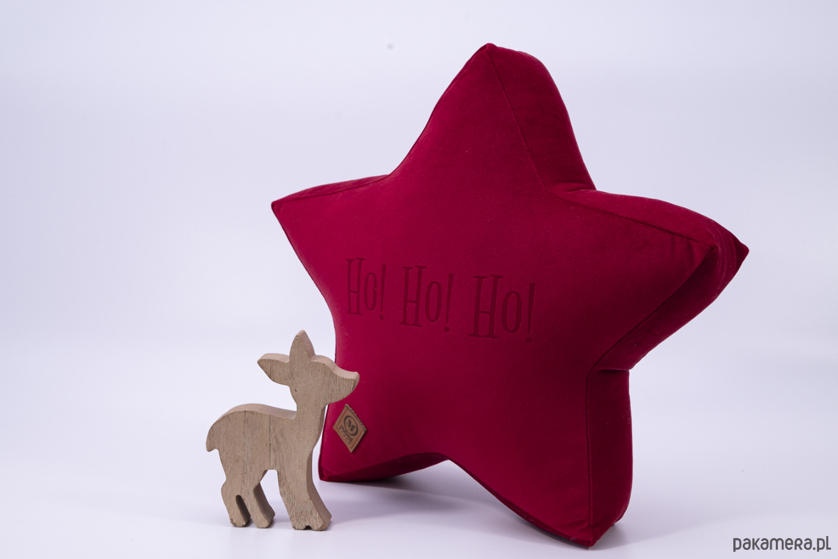 dekoracje świąteczne Poduszka dekoracyjna gwiazdka, świąteczna velvetowa - grawer HO! HO! HO! 1