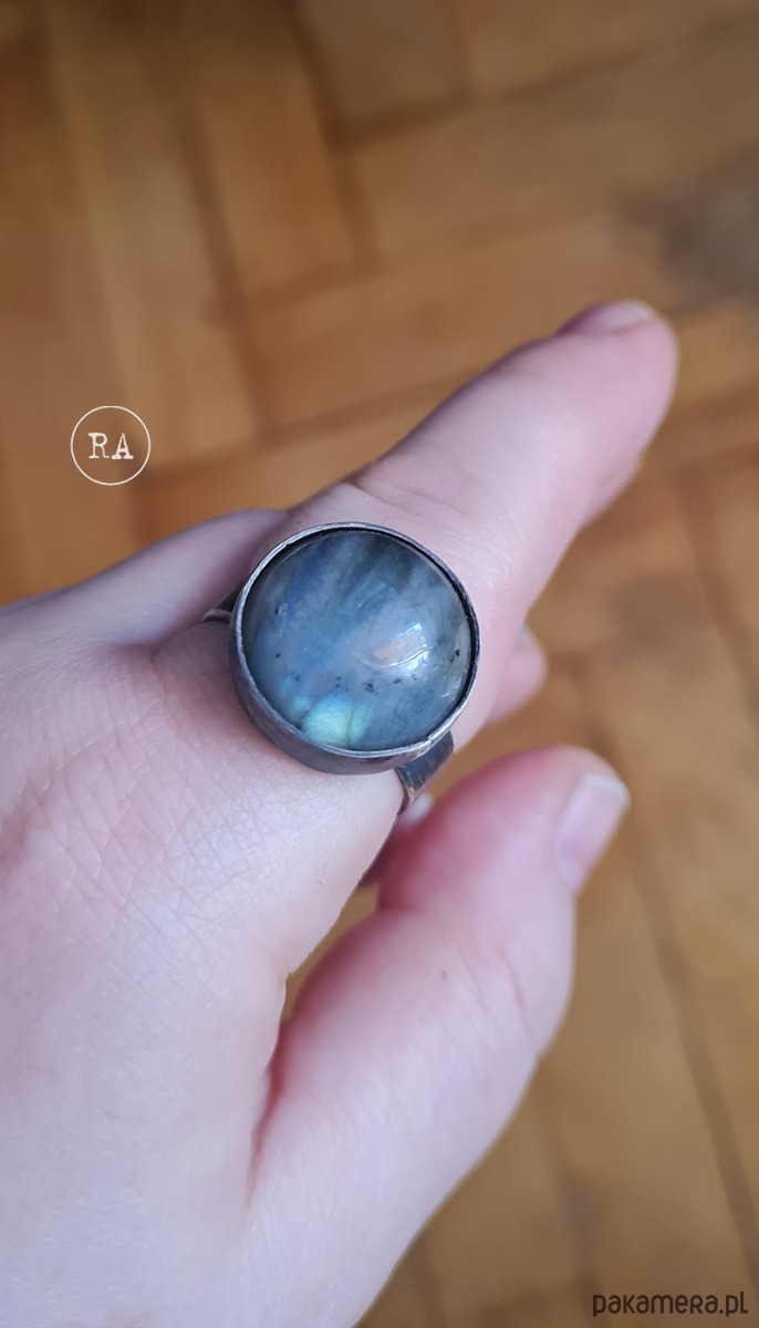 pierścionki srebrne Labradoryt: srebrny pierścień regulowany oksydowany 1