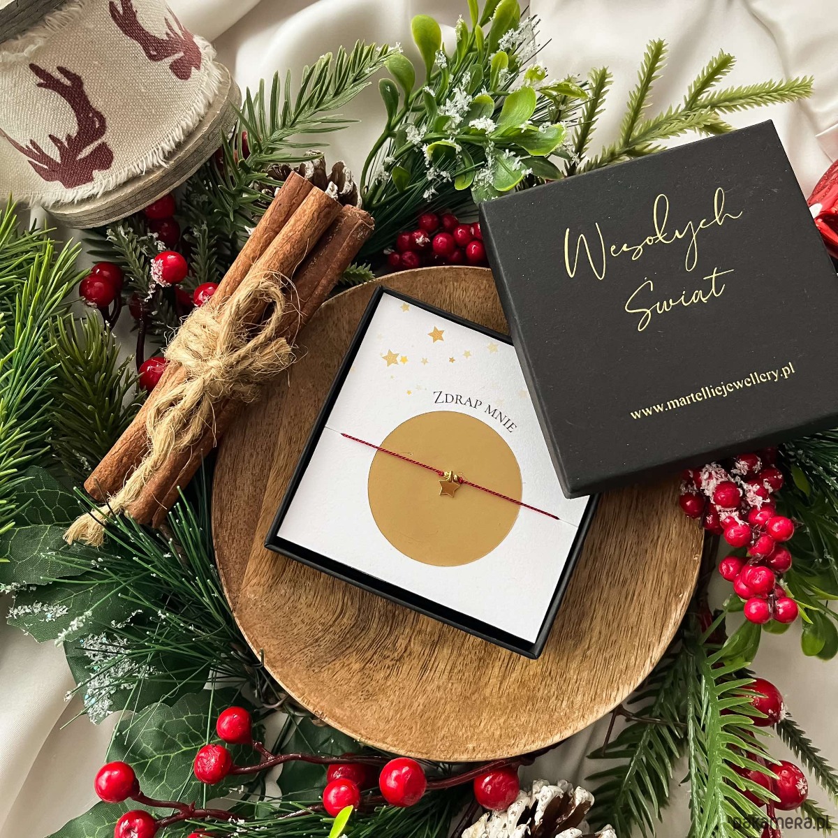 bransoletki na sznurku ŚWIĘTA 2025  Bransoletka Szczęścia z wróżbą  BOX prezentowy 1