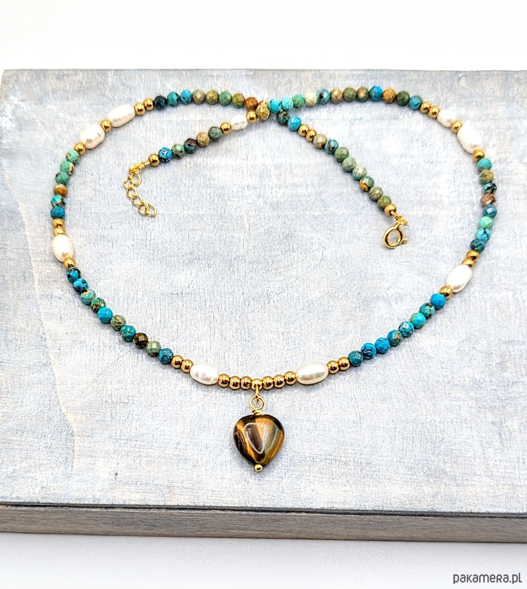 złote naszyjniki Naszyjnik z turkusów z serduszkiem z tygrysiego oka 1