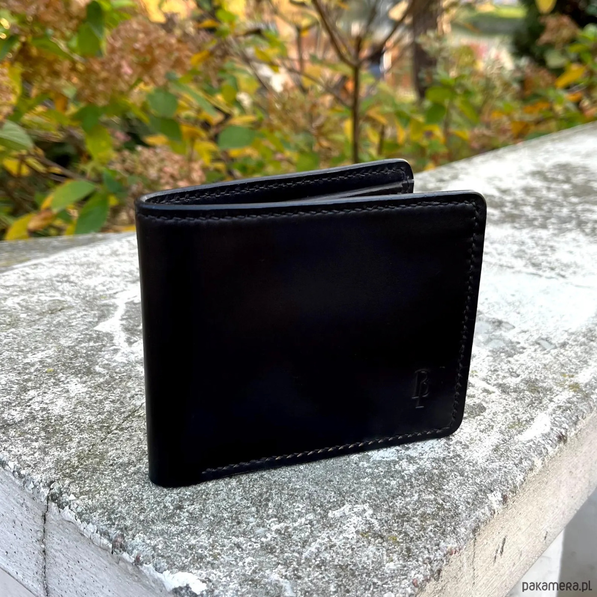 portfele męskie Portfel skórzany klasyczny na banknoty bifold 8