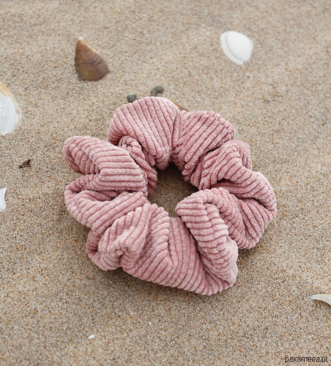 gumki do włosów Różowa sztrukswoa scrunchie Pink 1