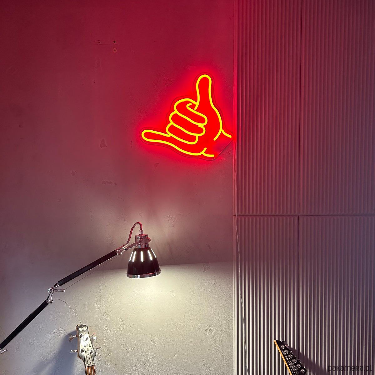 dekoracje świetlne Neon LED Shaka / Hang Loose lampa ścienna, surf vibe 2