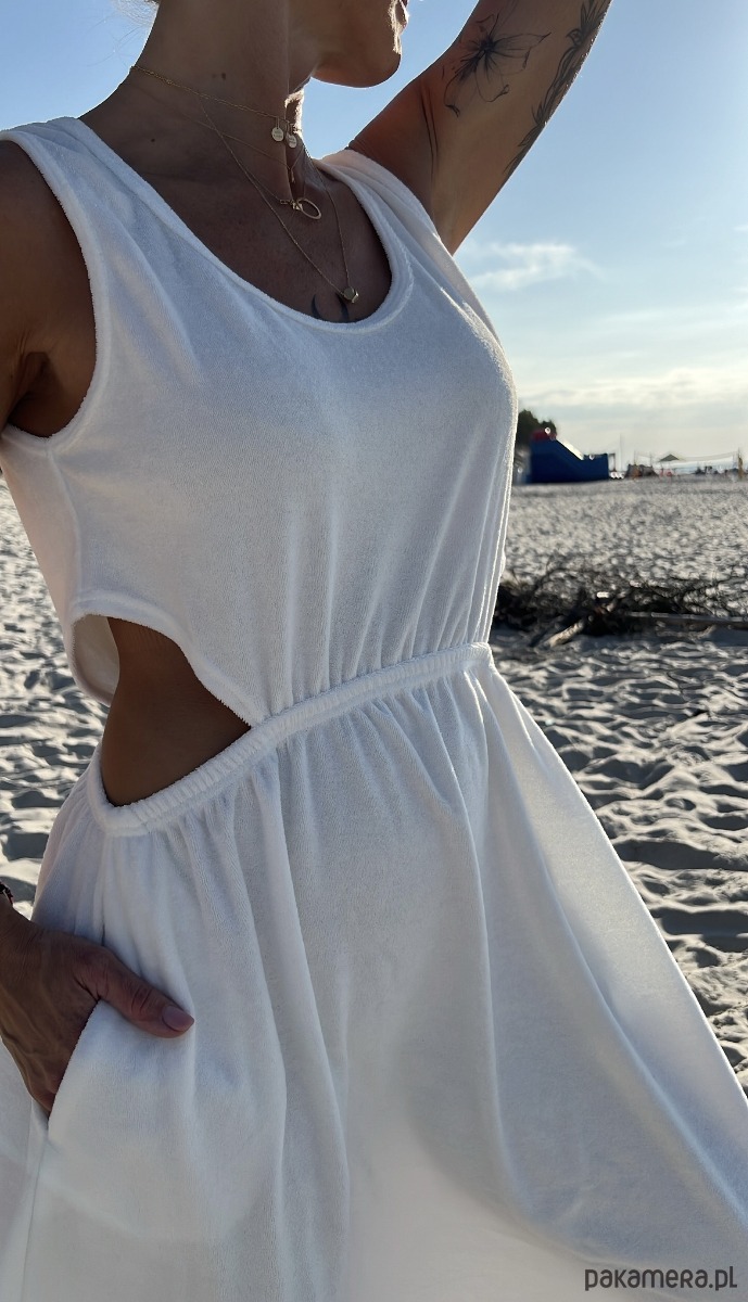 sukienki maxi damskie Sukienka  ECRU z wycięciami 1