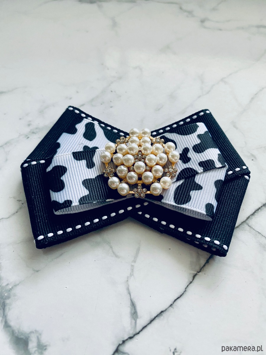 broszki Black & White Brosza   z perłami  NEW 3