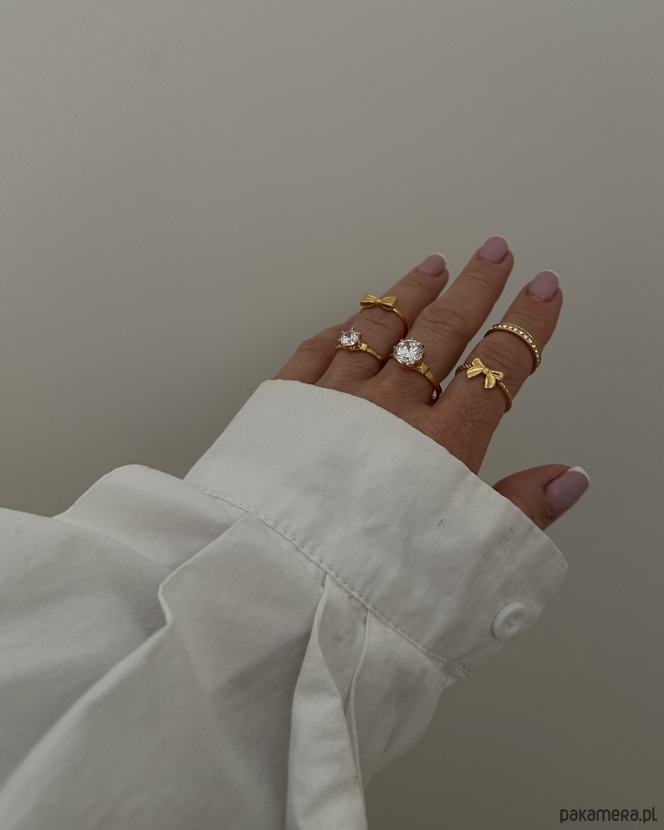 pierścionki złote Złoty pierścionek z dużą cyrkonią 1