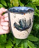 kubki Ceramiczny kubek ręcznie malowany - kwiaty 1