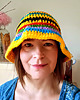 kapelusze damskie BUCKET HAT żółta ekspresja 1