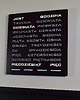 zegary Word Clock - duży zegar słowny BRĄZOWY 2